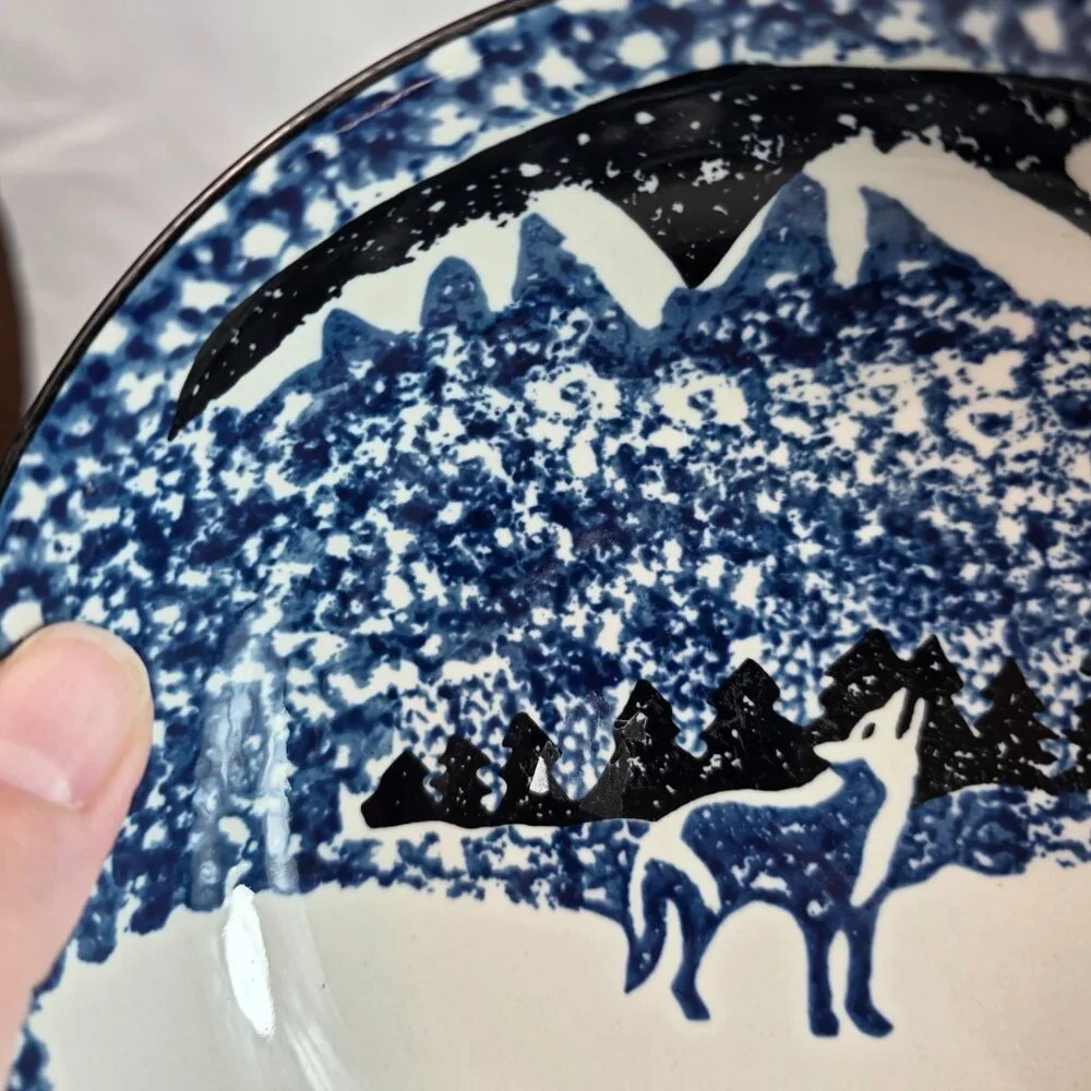TWO Tienshan Folk Craft Wolf Coupe Cereal Bowls Blue Wolf & Sponge Rim